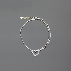 Bransoletka srebrna z sercem